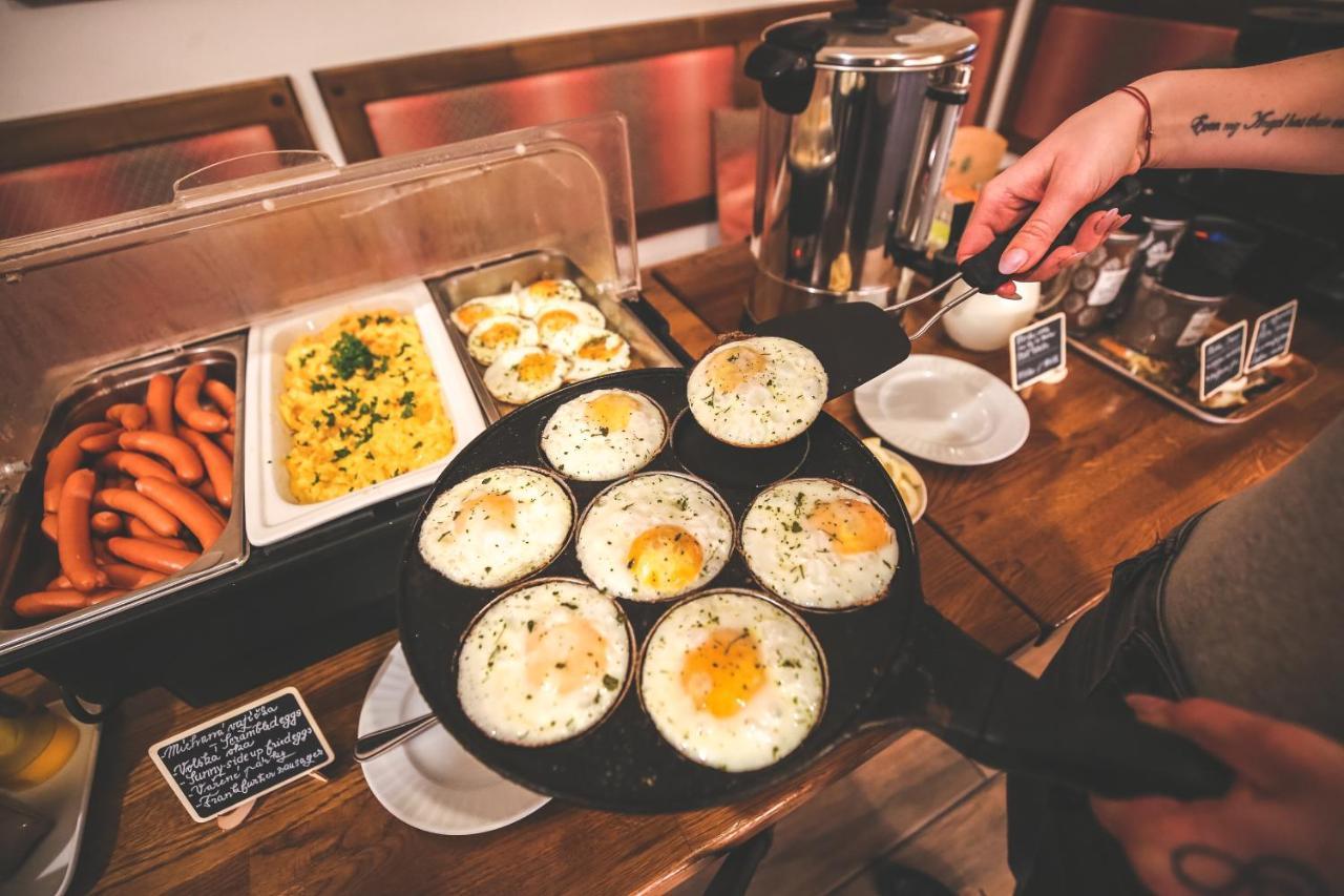 Hotel Tabor Ngoại thất bức ảnh