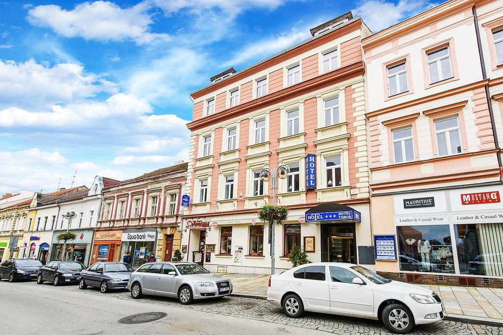 Hotel Tabor Ngoại thất bức ảnh