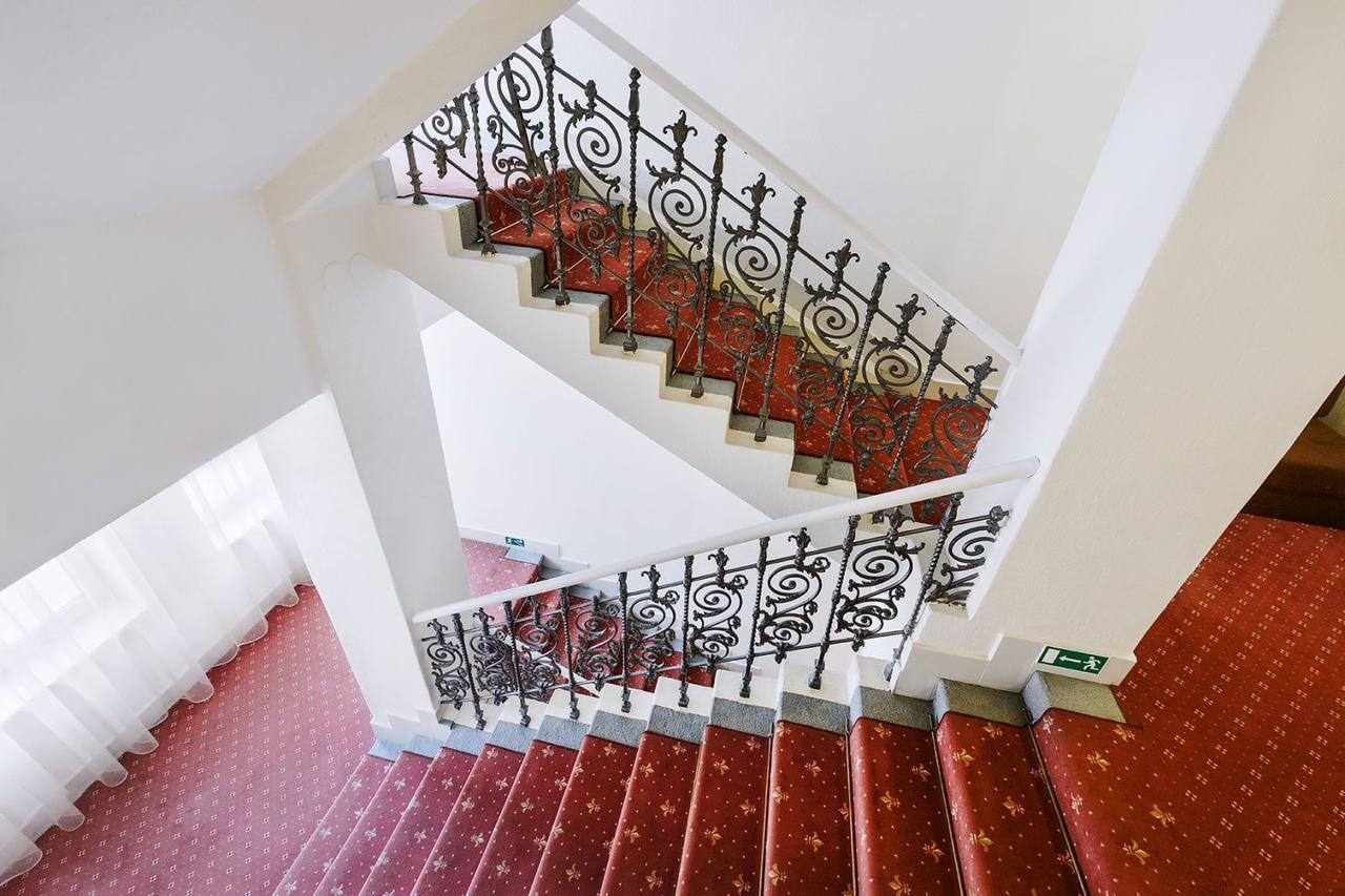 Hotel Tabor Ngoại thất bức ảnh