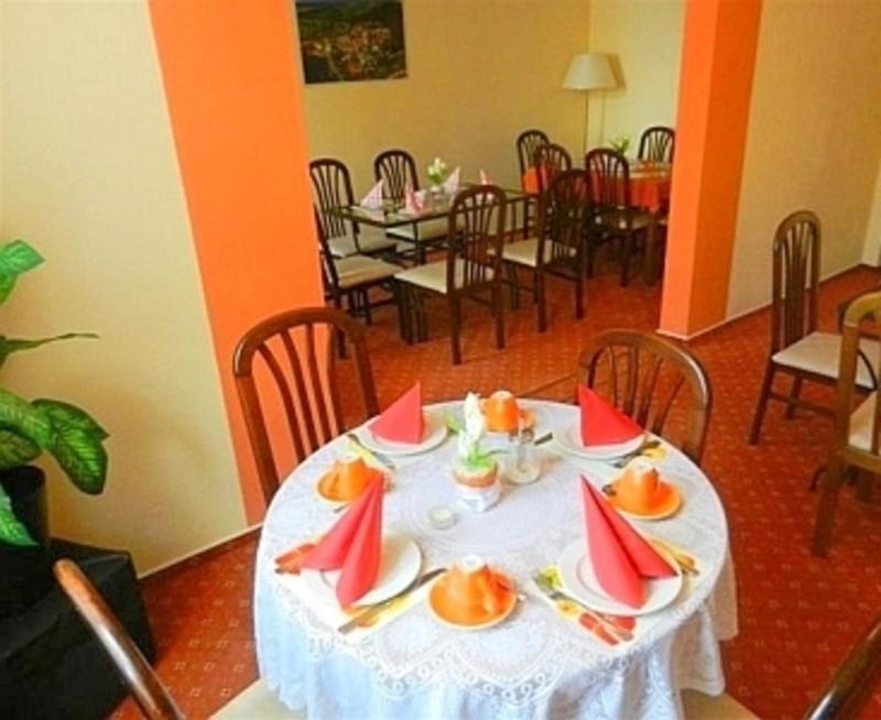 Hotel Tabor Ngoại thất bức ảnh
